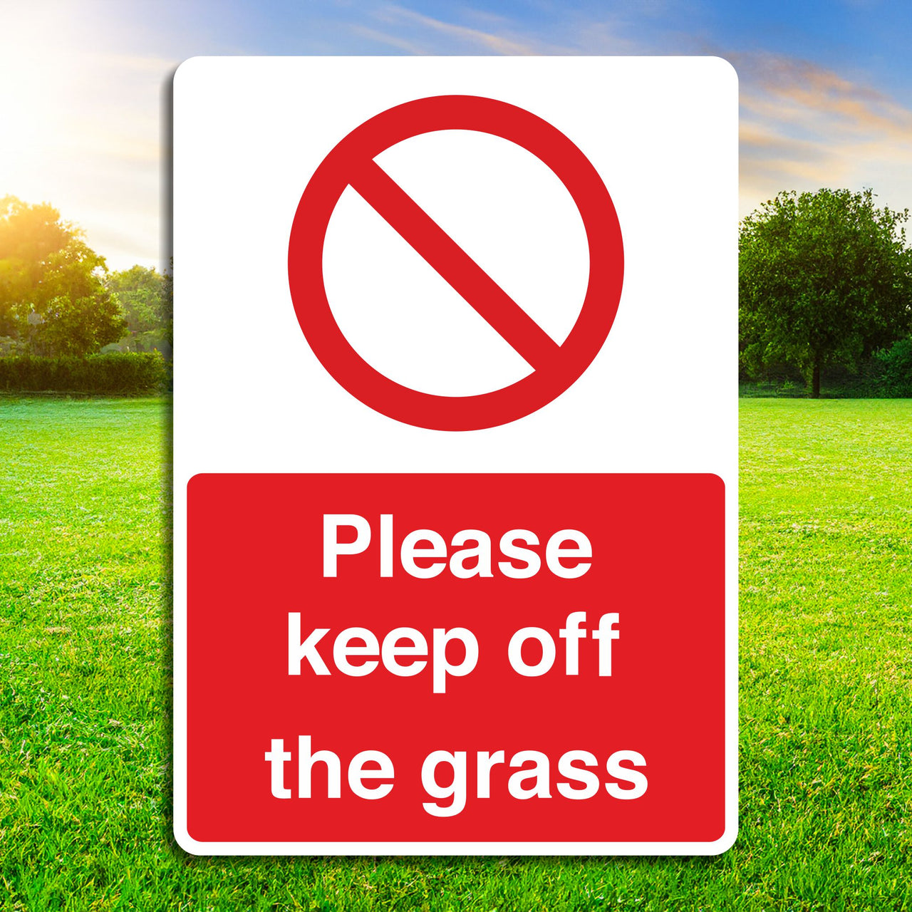 Please Keep Off The Grass Sign