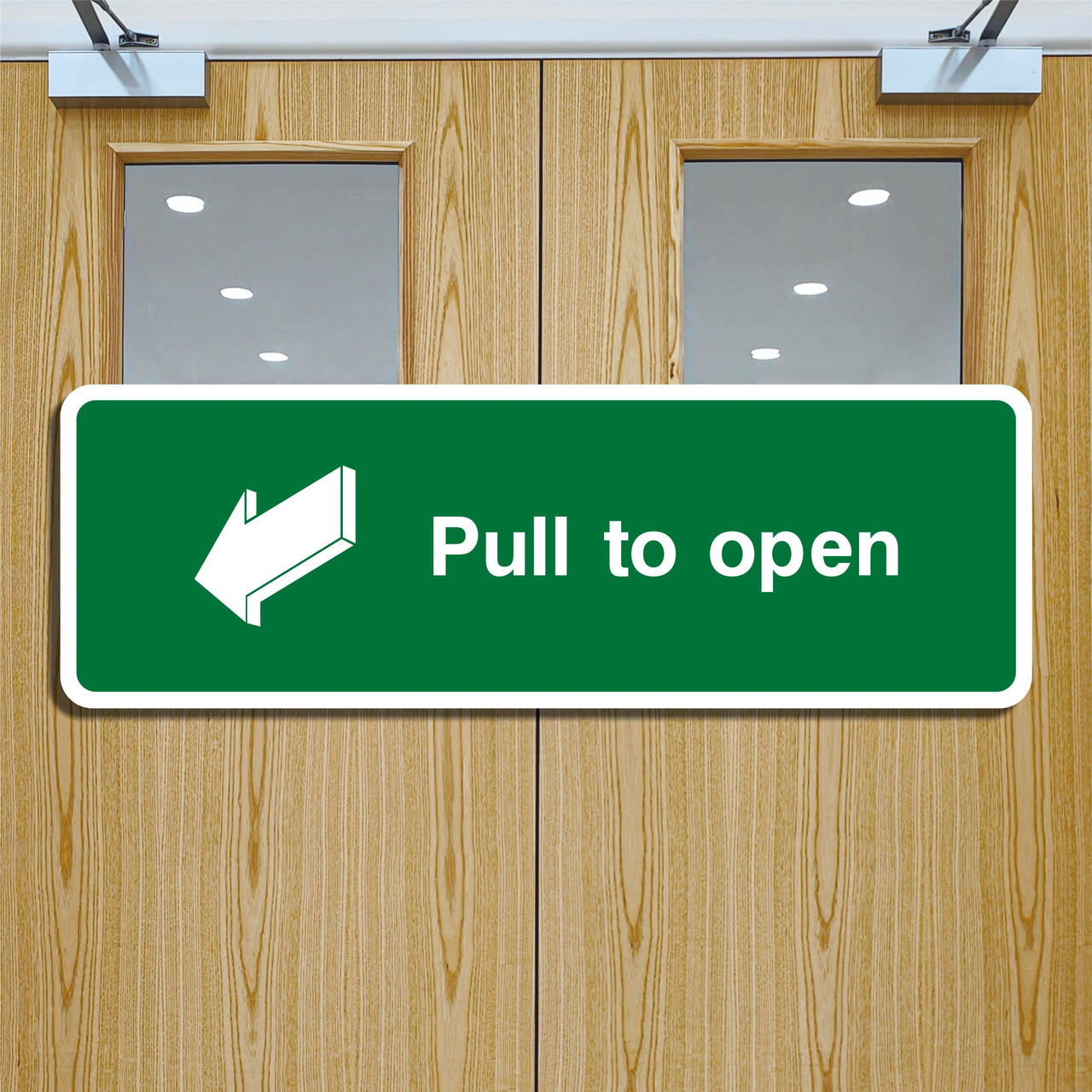 Emergency Pull to Open Sign